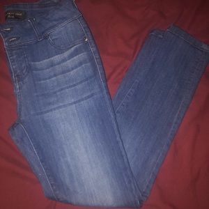 Celebrity Gold Petite Jeans